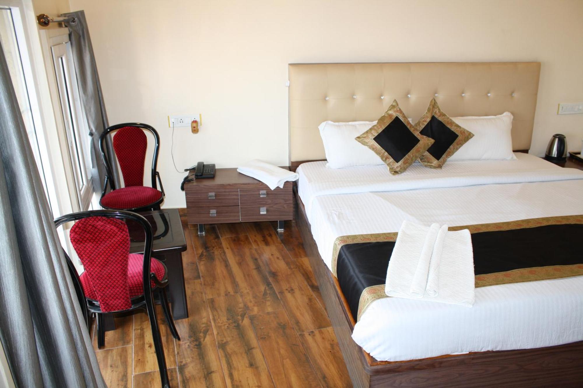 Homestay Raghunath Palace Varanasi
