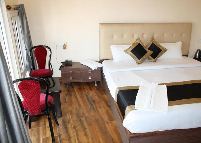 Raghunath Palace Home Stay